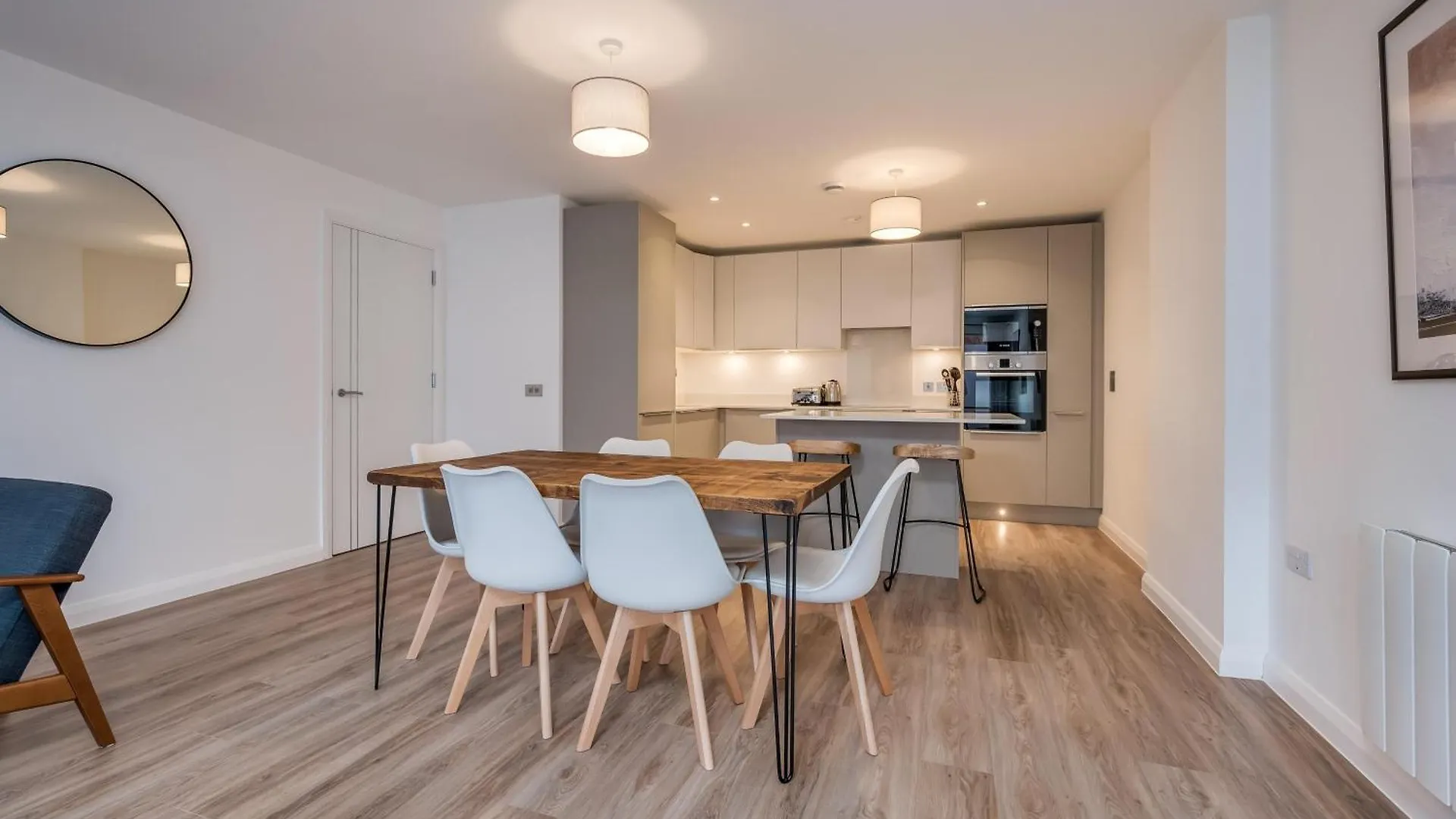 Premium Corporate & Family-Friendly Apartment In Belfast