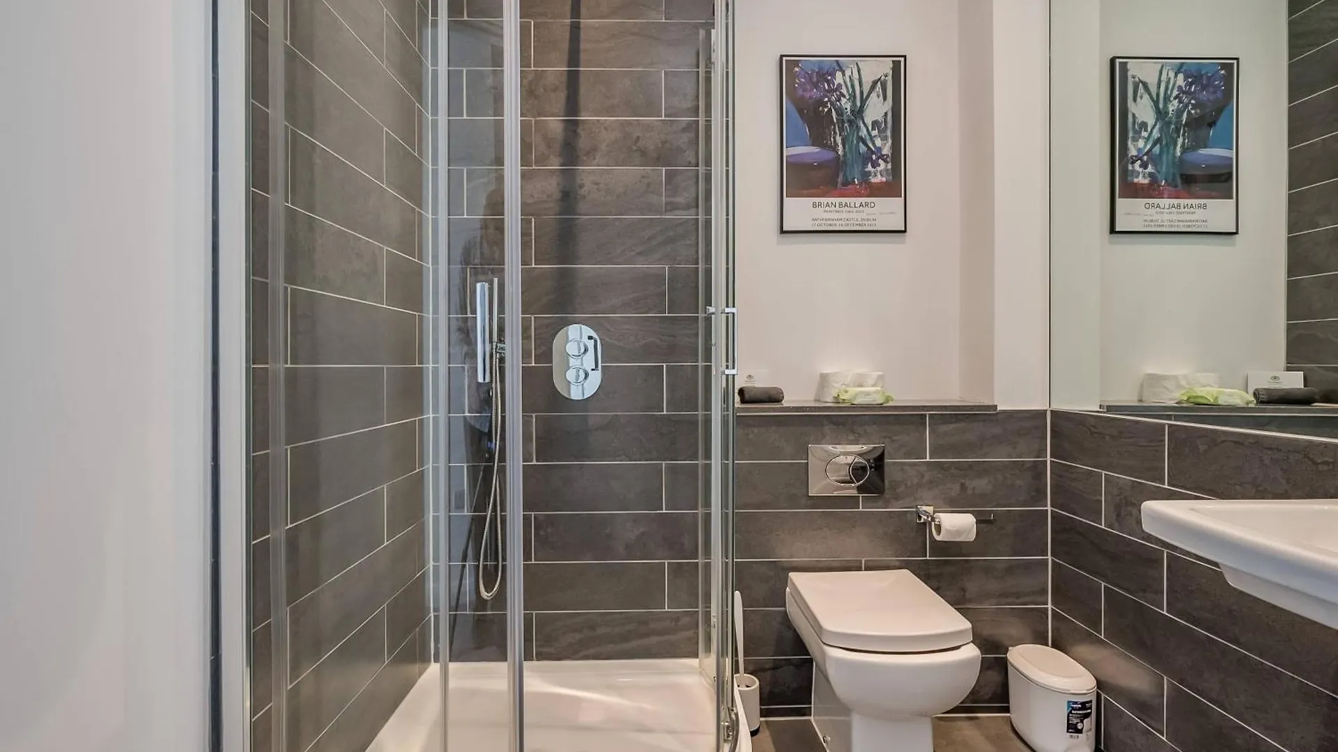Premium Corporate & Family-Friendly Apartment In Belfast