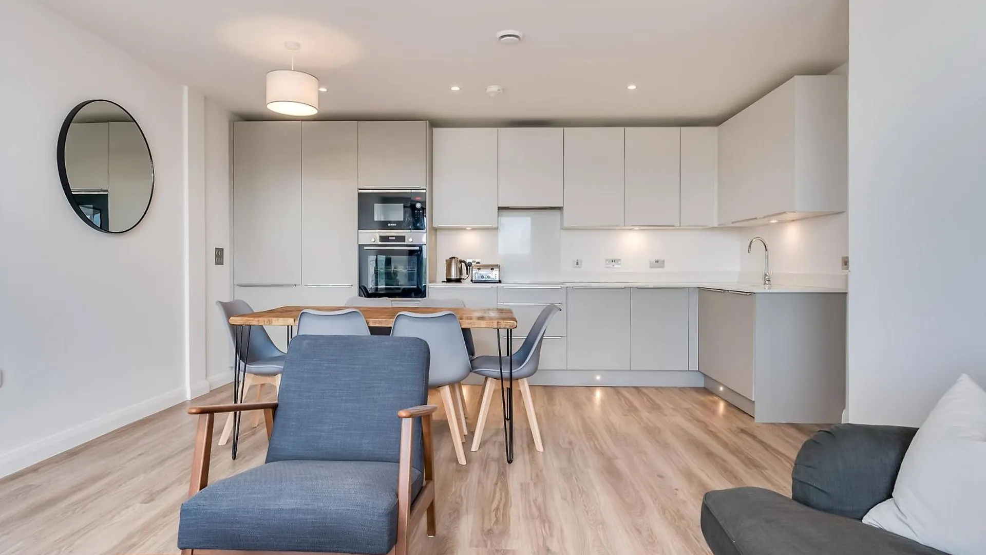 Premium Corporate & Family-Friendly Apartment In Belfast 0*,