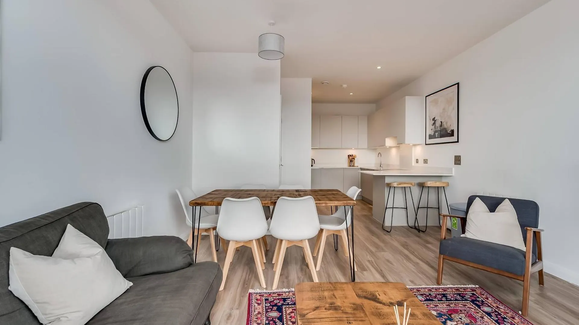 Premium Corporate & Family-Friendly Apartment In Belfast United Kingdom