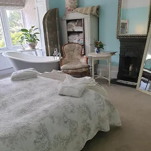 https://judys-bb-private-home.cardiffhotelswales.com