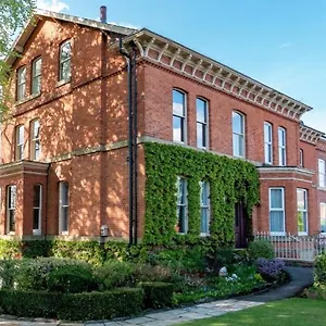 https://cornerstones-guest-house.hotelsin-chester.com